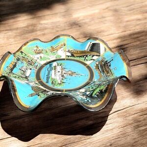 Disney World souvenir candy dish, iconic scenes, glass, from 1970, no flaws